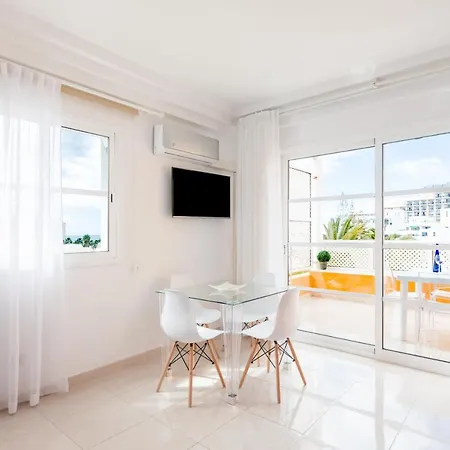 Appartamento Sunset's Home: Sun, & Pool On A Heaven Of Calm